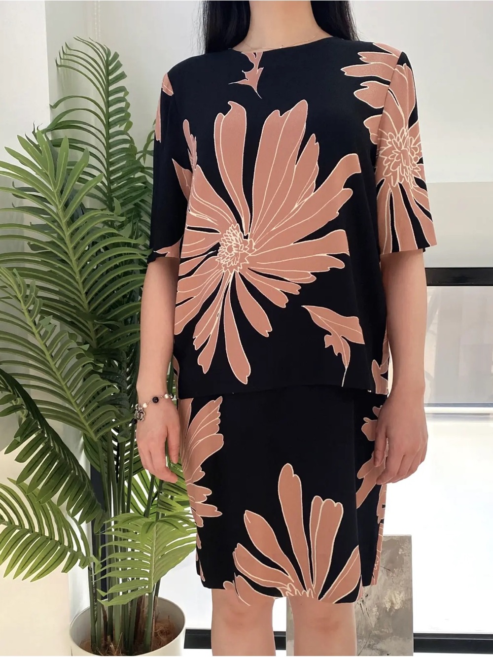 Essentiel Antwerp Sz S (36) Black Floral Tiered Tropical Short Dress